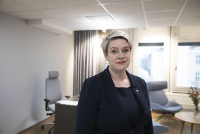 Arbeids- og inkluderingsminister Marte Mjøs Persen (Ap) sørget for at en ukrainsk flyktningfamilie får fortsette å bo i Bergen.