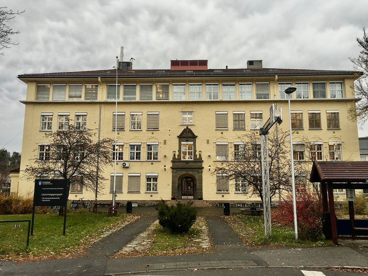 Bærum kommune søkte høsten 2021 om forsøk med å overta ansvaret for videregående opplæring, blant annet ved Stabekk videregående skole, fra Viken fylkeskommune. I januar i år kom avslaget.