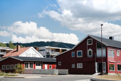 I over to år handlet Lillehammer kommune tjenester for drift av veilys på en utgått kontrakt. Noe av begrunnelsen var at kommunen ikke ville risikere at gater og veier ble lagt mørke.