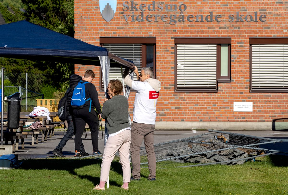 Det er legitimt å gå til streik, men da må også lærerorganisasjonene ta ansvaret for konsekvensene – at det gjør skolestarten vanskelig for mange tusen elever, skriver Gunn Marit Helgesen.