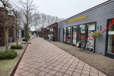 Den nederlandske demenslandsbyen De Hogeweyk i den lille byen Weesp.