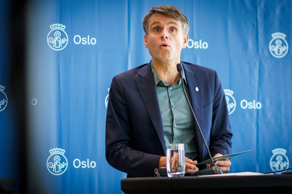 Finansbyråd Einar Wilhelmsen må kutte stort i Oslo-budsjettet.