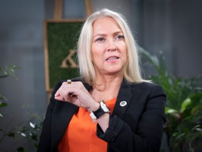 Forbundsleder Lill Sverresdatter Larsen i Norsk Sykepleierforbund mener at beløpet til helseteknologi er for lite.