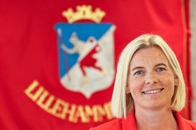 Lillehammers ordfører Ingunn Trosholmen (Ap) fikk fredag nyheten hun har ønsket seg: Regjeringen vil tillate ny E6 gjennom Lågendeltaet naturreservat.