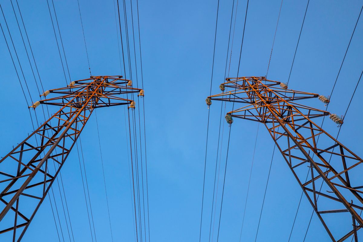 Industripartiet mener strømpriskrisen er én av årsakene til den kraftige veksten.