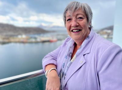 Anni Skogman er klar for en ny runde i lokalpolitikken for Fremskrittspartiet i Tromsø. Hun er glad for å kunne være et ombud for innbyggerne, men blir frustrert når saker tar lang tid.