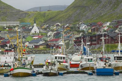 Blant kommunene som får tilskudd er Lebesby. Kommunen får 350.000 kroner for å prosjektere minihus blant annet her i Kjøllefjord.