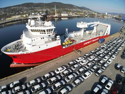 Statsnetts «Elektron» er det første og hittil eneste skipet som har koblet seg til landstrøm i Drammen havn. Anlegget kostet 25 millioner kroner og sto klart i 2019.