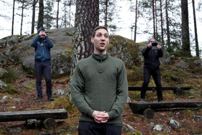 Klima- og miljøminister Andreas Bjelland Eriksen (Ap) fikk nylig overlevert en utredning om hvilke veivalg som må tas for at Norge skal bli et lavutslippssamfunn i 2050. Arealbruk er et av de kontroversielle områdene. Her presenterer den ferske statsråden Østmarka nasjonalpark og friluftslivsområde i Oslo nylig.
