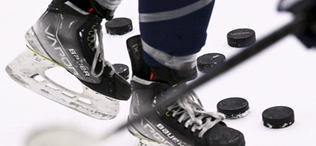 Lagledningen för Finlands U17-landslag i ishockey hamnade i blåsväder efter rapporter om en fylleskandal.