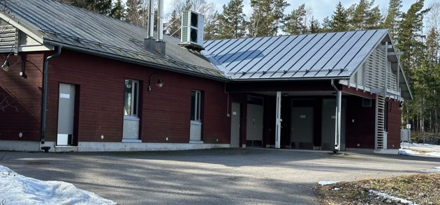 Fiskhanteringshallen i Hangöby har varit på tapeten i flera omgångar. Senaste hyresgästen var Njord Nordic, som tyvärr hamnade sluta på grund av sviterna av pandemiåren och stigande energipriser.