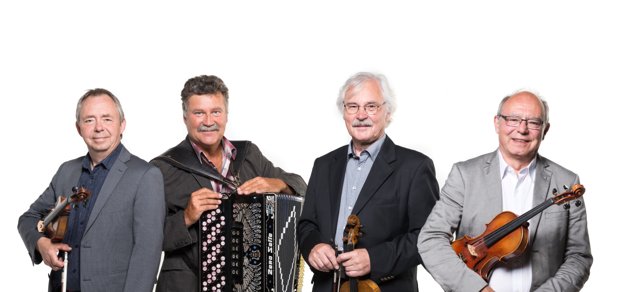 Orsa spelmän, det vill säga Perra Moraeus, Olle Moraeus, Leif Göras och Pether Olsson, ger en konsert i Borgå i maj.