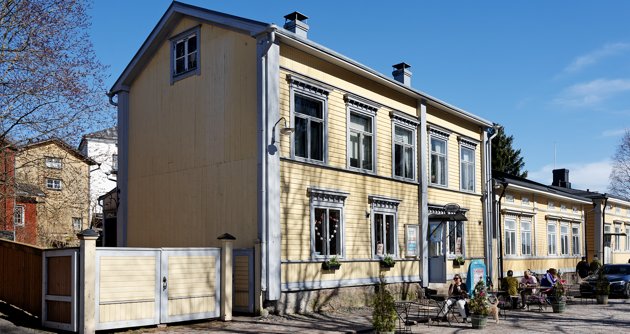 Byggnaden där Glassikko verkar är till salu för 389 000 euro.