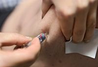 Äldre personer får nu den fjärde dosen i Borgå och Sibbo.