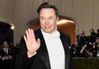 Elon Musk, grundare av bland annat företaget Space X, hoppas nu att rymdföretagets raket ska kunna lyfta inom kort. Arkivbild.