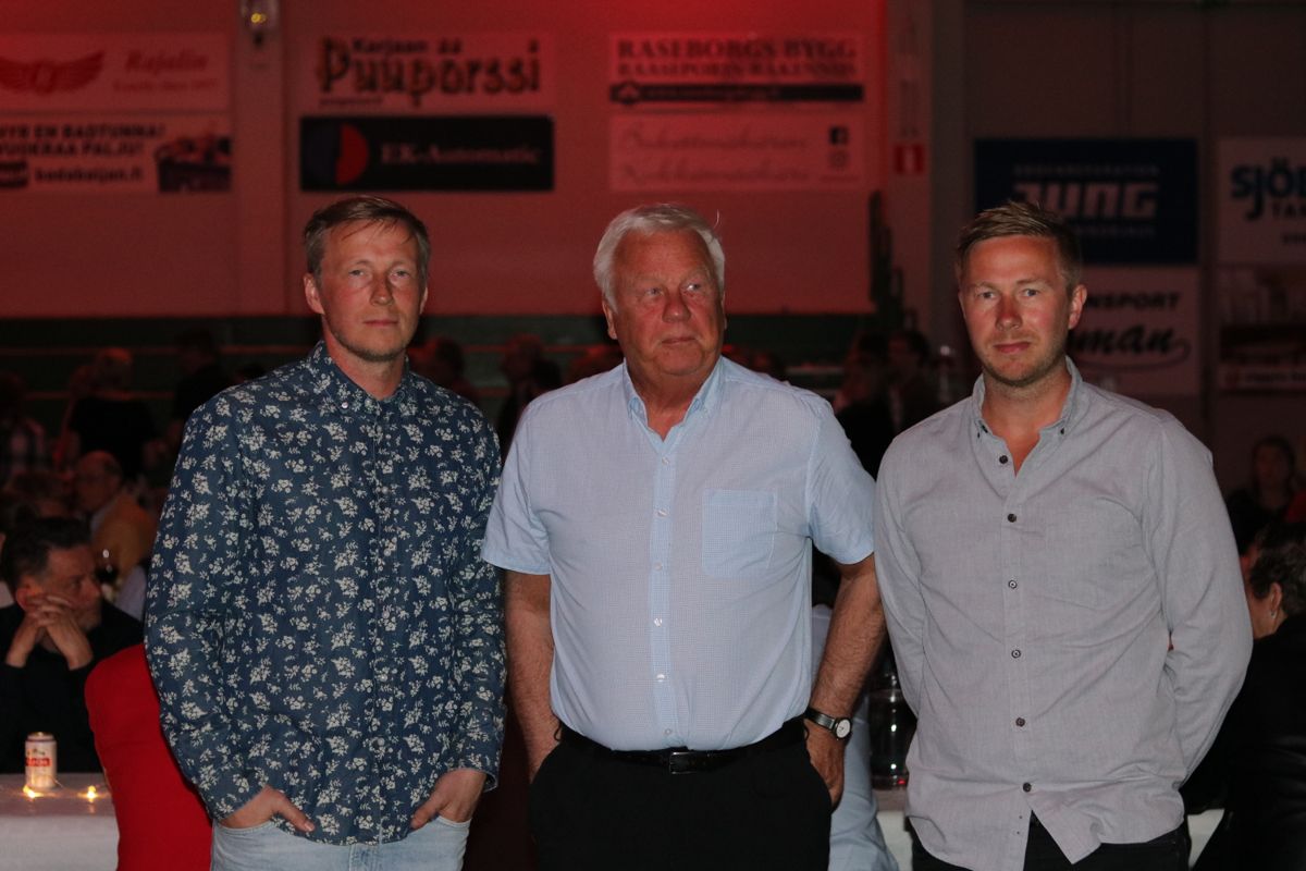 Klanen Karlsson med Jac, pappa Johan och Robin ser guldet som en viktig grej för hela Karis.