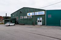 Den gamla delen av Ingman Arenan ska få ett nytt tak och projektet har beviljats bidrag av Sibbo Sparbanksstiftelse.