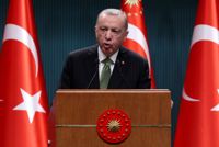 Turkiet är viktigt för Nato, skriver Tommy Westerlund. "Det vet Erdogan och han passar nu på att utmäta något av Nato och framförallt USA i gengäld för att han om en tid kan acceptera de nya Natomedlemmarna."