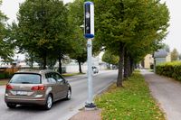Plåtpoliser är inte alltid utrustade med kameror. Då tar de inga bilder på bilister som kör fortare än tillåtet. Arkivbild från Borgå.