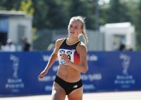 IK Falkens 21-åriga Nathalie Blomqvist har förbättrat sitt PB på 1500 meter inomhus med närmare nio sekunder i vinter.
