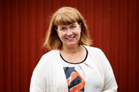 Mikaela Nylander föreslår att Östra Nylands välfärdsområde börjar koordinera specialomsorgen för de svenska klienter, som tidigare vårdats av Kårkulla.