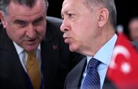 Erdoğans nya hot att stoppa ratificeringen av Finlands och Sveriges Natoansökningar lägger sordin på stämningen vid toppmötet den sista kvällen.