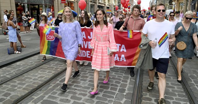 Det var många människor i rörelse under helgens pride. Bland annat gick statsminister Sanna Marin (SDP) i prideparaden.