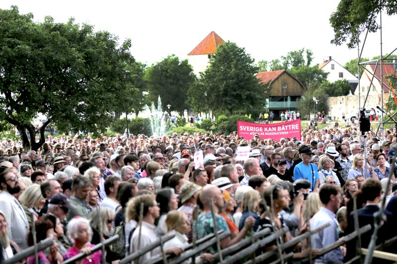 Publikhav vid Magdalena Anderssons tal. Uppskattningsvis var där 5700 personer.