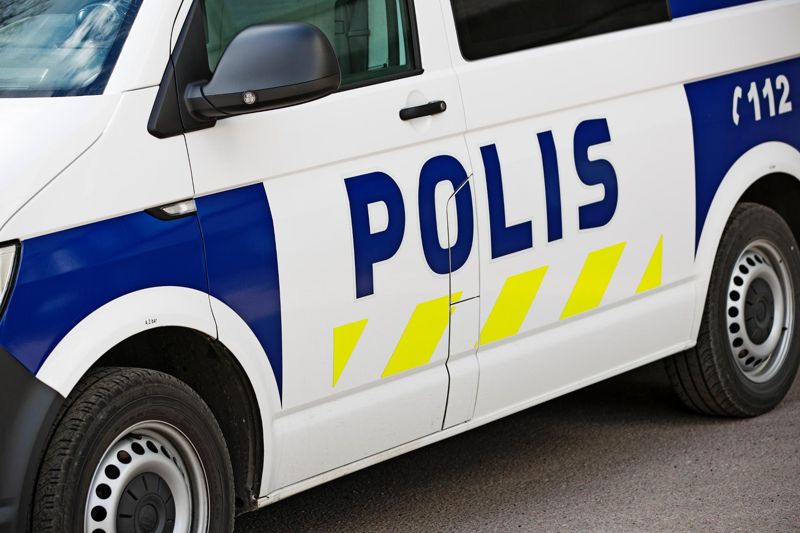 Vid Östra Nylands polisinrättning kan en förundersökningsledare ha över tusen fall på sitt bord. När brottsutredningarna prioriteras är det allvarliga brott mot hälsa och liv som måste prioriteras framom exempelvis djurskyddsbrott.