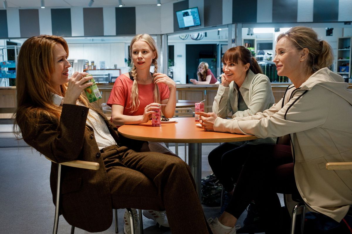 Serien "Lust" med Elin Klinga, Julia Dufvenius, Anja Lundqvist och Sofia Helin har utan förvarning plockats bort från strömningstjänsten HBO. Pressbild.
