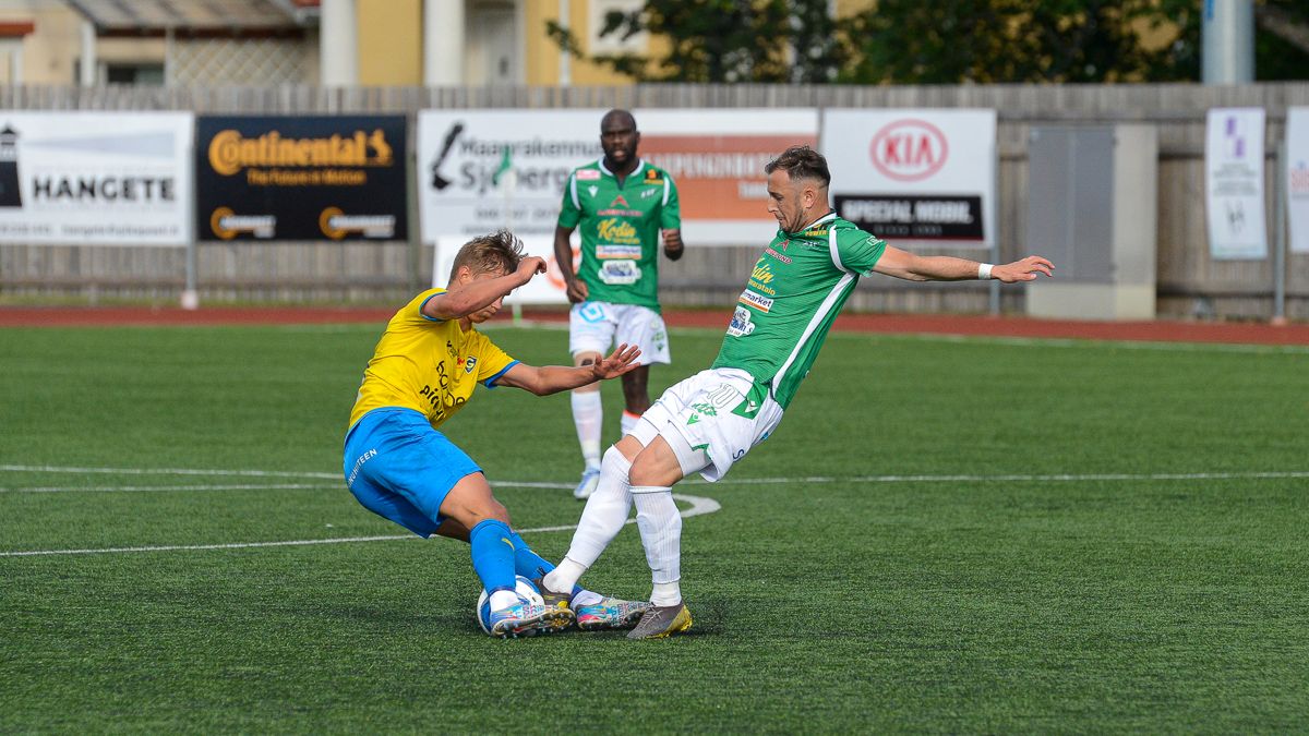 Efter sju förlustfria matcher i följd tog sviten slut för EIF och Valdrin Rashica på onsdag kväll. Gnistan vann i Ekenäs.