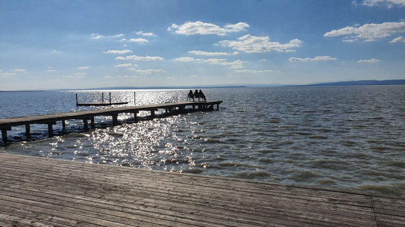Neusiedler See är ett älskat utflyktsmål för wienarna och har en stor betydelse för turistnäringen i området.
