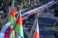 Azerbajdzjan firar Segerdagen i Baku i november 2021, efter det blodiga sex veckor långa kriget mot Armenien. Arkivbild.