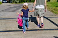 Lovisa hoppas att många frivilliga kan ställa upp som trafikövervakare vid skolstaten.