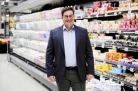 Mathias Kivikoski är väldigt nöjd med VBO:s delårsrapport.