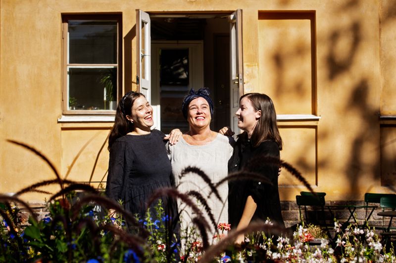 Sofia Uuksulainen, Maria Nuutinen och Elli Uuksulainen.
