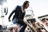 Nick Cave stod för en bländande spelning på Flowfestivalen. Roni Rekomaa/Lehtikuva