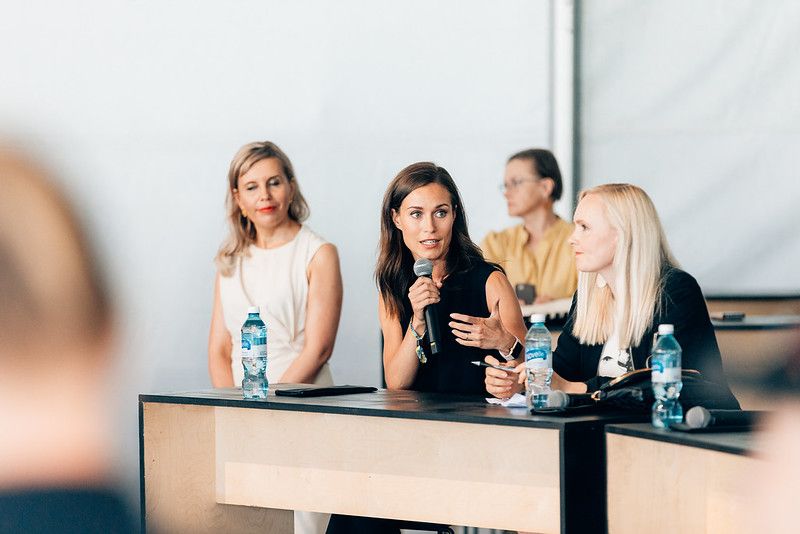 Sanna Marin och Maria Ohisalo deltog i Flow Talks.
