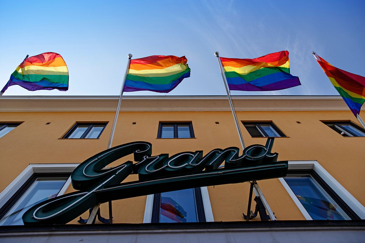 Pride, prideflaggor, Kulturhuset Grand