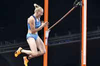 Wilma Murto skriker ut sin glädje i stavfinalen i EM i München.