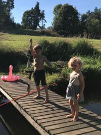 Edward Thodén tar ledningen i mörtarnas klass i fiskecupen.