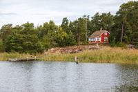 Många tjuvar passar på när stugägarna ger sig av.