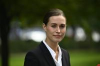 Statsminister Sanna Marin medgav att bilden som togs under hennes privata fest på Villa Bjälbo inte var saklig och bad om ursäkt för bilden.