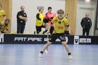 Theo Vihlman och FBC Raseborg Knights spelar säsongens första tävlingsmatch på lördag. Det handlar om en cupmatch i Vanda.