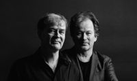Mårten och Kjell Westö är både nostalgiska och naket ärliga i sin första gemensamma bok.