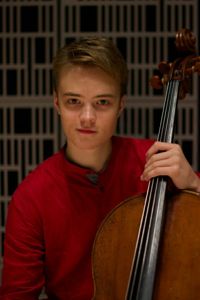 Daniel Schultz säger att han ska njuta av cellotävlingen i Åbo.