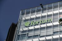 Fortum har kommit överens med staten om ett lån på 2,35 miljarder euro. Lyfter Fortum lånet ökar statens ägarandel i bolaget samtidigt till närmare 52 procent.