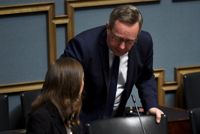 Näringsminister Mika Lintilä (C) reser på fredagen till Bryssel för att tillsammans med de andra energiministrarna inom EU försöka hitta en lösning på vinterns väntade energikris.