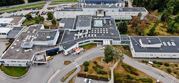 HUS vd Matti Bergendahl säger att HUS-sammanslutningen har meddelat redan i somras att det blir stora nedskärningar om HUS inte får mera pengar.
