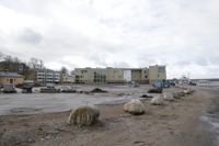 Den obebyggda granntomten intill Port 19 får ny ägare i Ålandsbanken Tomtfond Specialplaceringsfond.